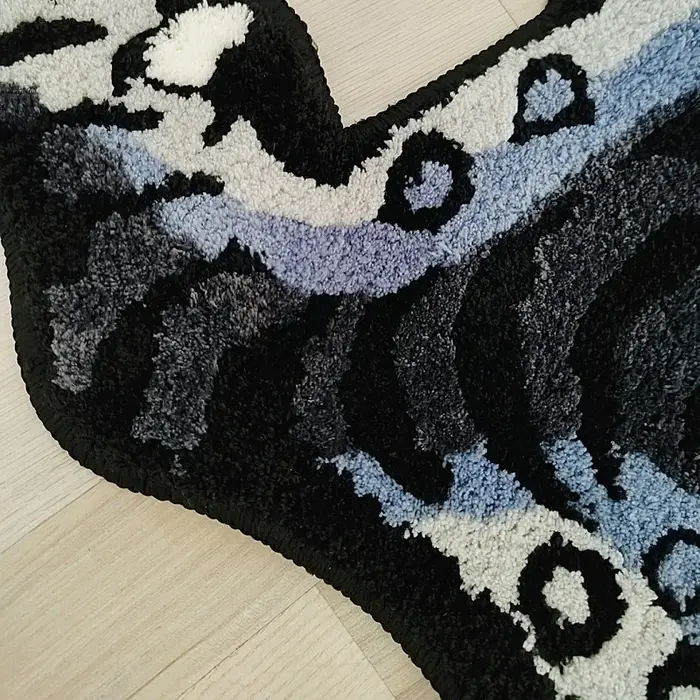 Grand tapis tibétain noir épais en forme de tigre