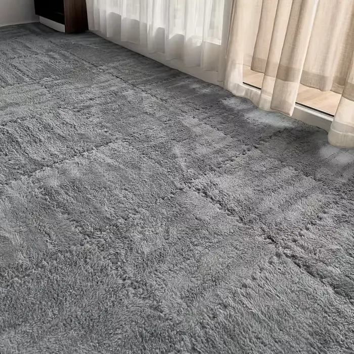 Tapis de sol carré antidérapant en peluche minimaliste moderne