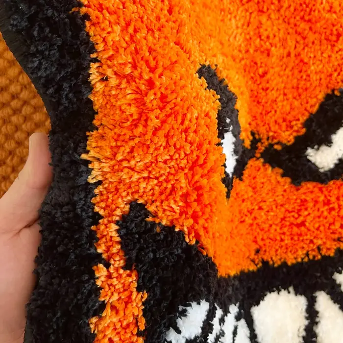 Tapis touffeté Spitfire Bighead Flame
