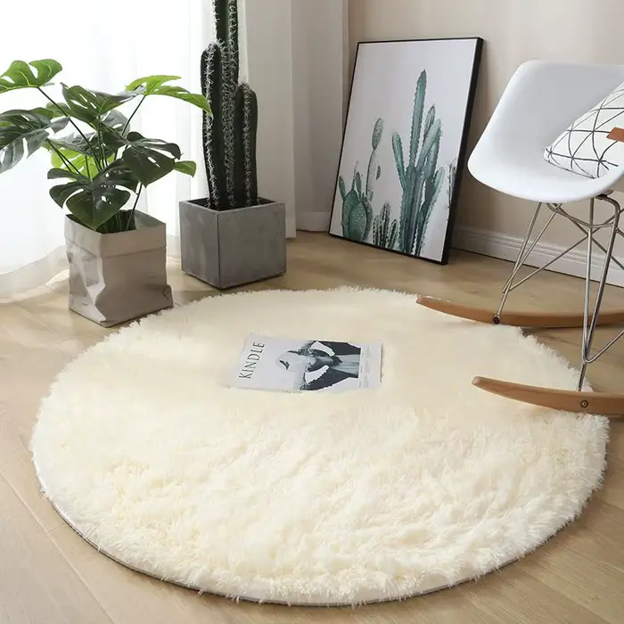 Tapis rond en peluche pour salon