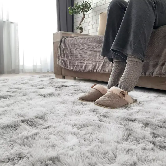 Tapis shaggy gris foncé tie-dye pour salon