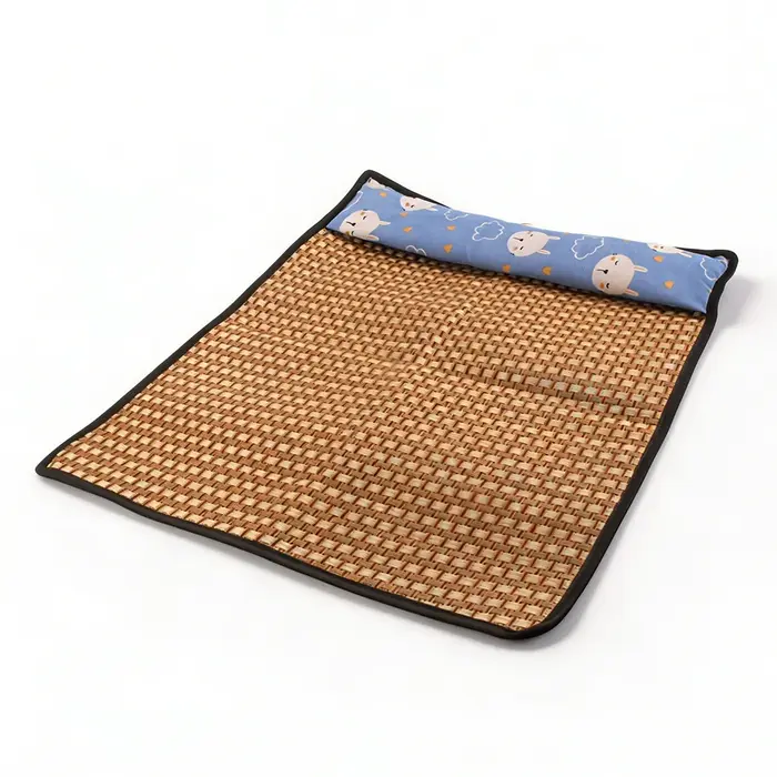 Tapis rafraîchissant naturel pour chat d'été avec oreiller