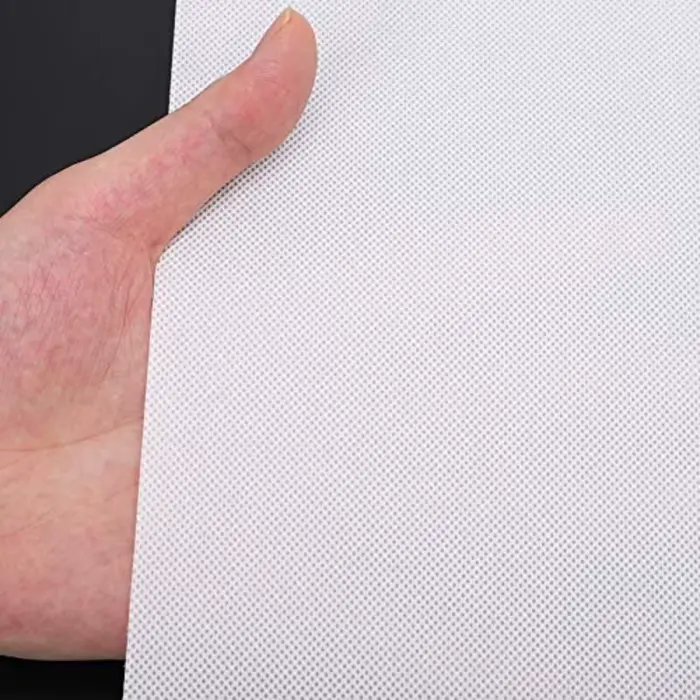 Tapis blanc anti-ald pour mariage