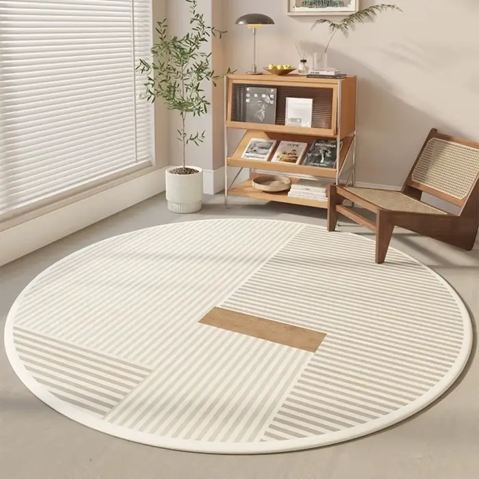 Tapis rond moderne crème avec motif de lignes noires abstraites