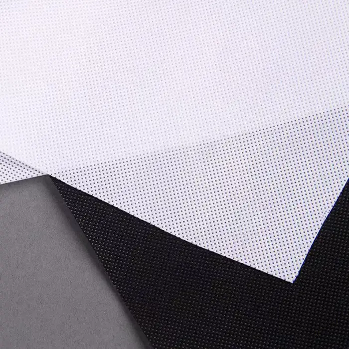 Tapis blanc anti-ald pour mariage
