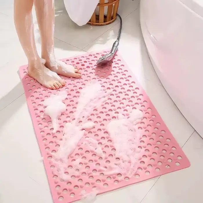 Tapis de bain antidérapant avec trous de vidange