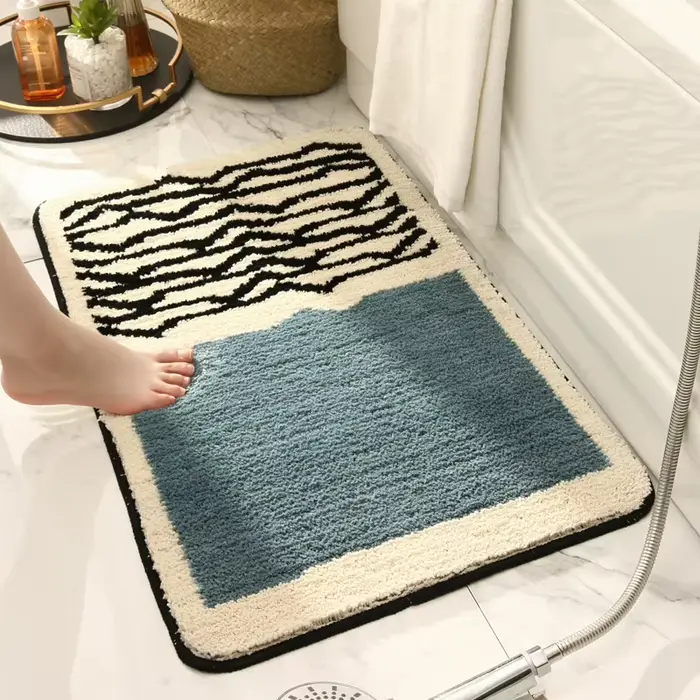 Nouveau tapis de salle de bain absorbant Simple
