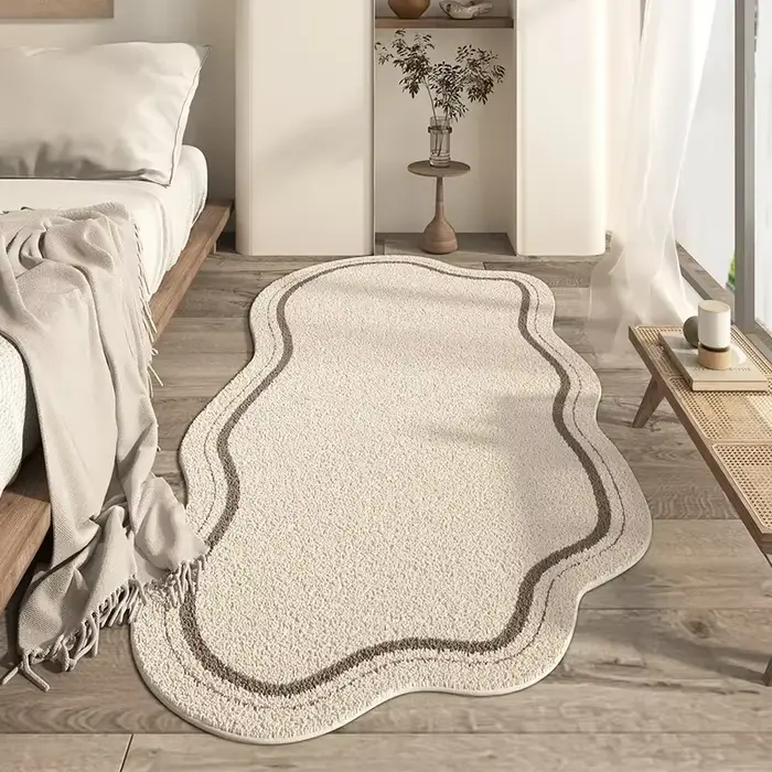 Tapis irrégulier de style crème Tapis de chambre minimaliste Shaggy Lounge Tapis de table basse anti