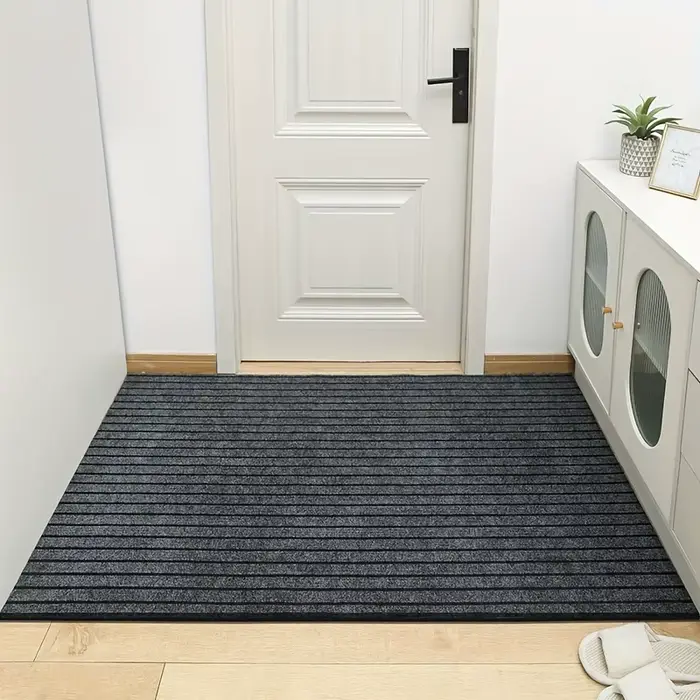 Tapis de couloir à fond en caoutchouc rayé de grande taille