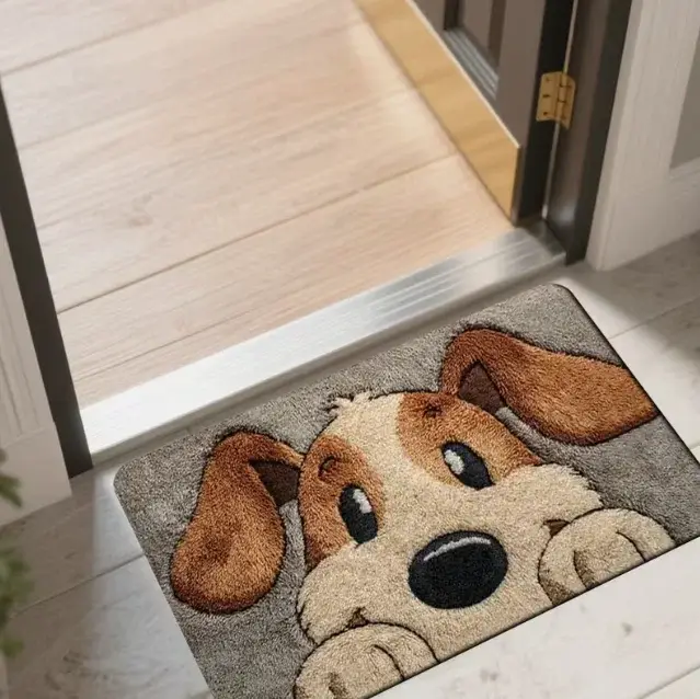 Tapis de sol doux et confortable en forme de caniche à poils blancs et yeux noirs
