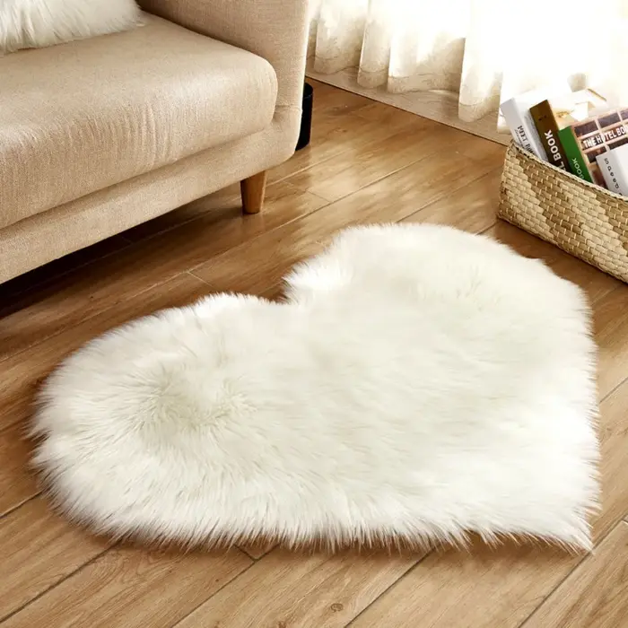 Tapis shaggy décoratif en fausse laine pour chambre à coucher