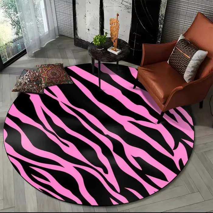 Tapis rond imprimé à rayures zébrées roses
