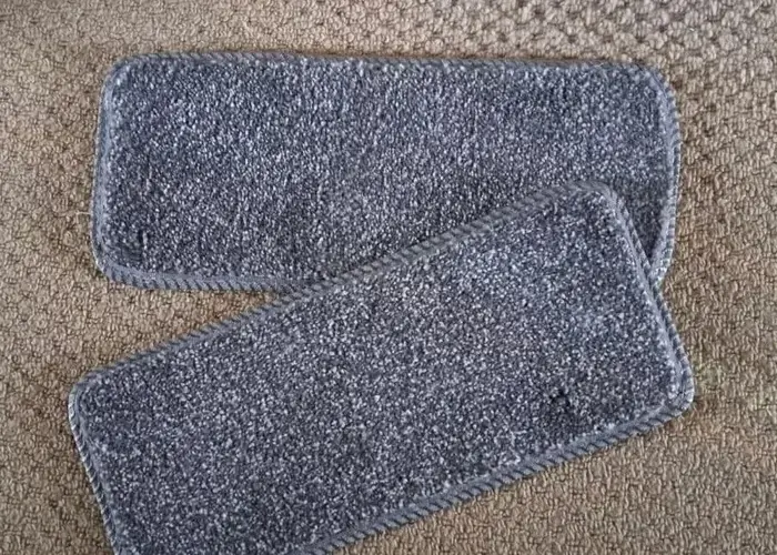 2 pièces tapis étape