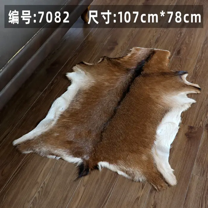 Tapis en peau de chèvre vintage blanc pour la décoration de la maison