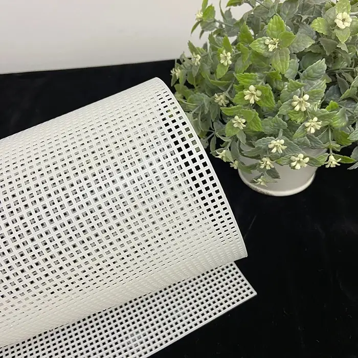 Crochet de fil de tapis de sac en tissu de maille en plastique