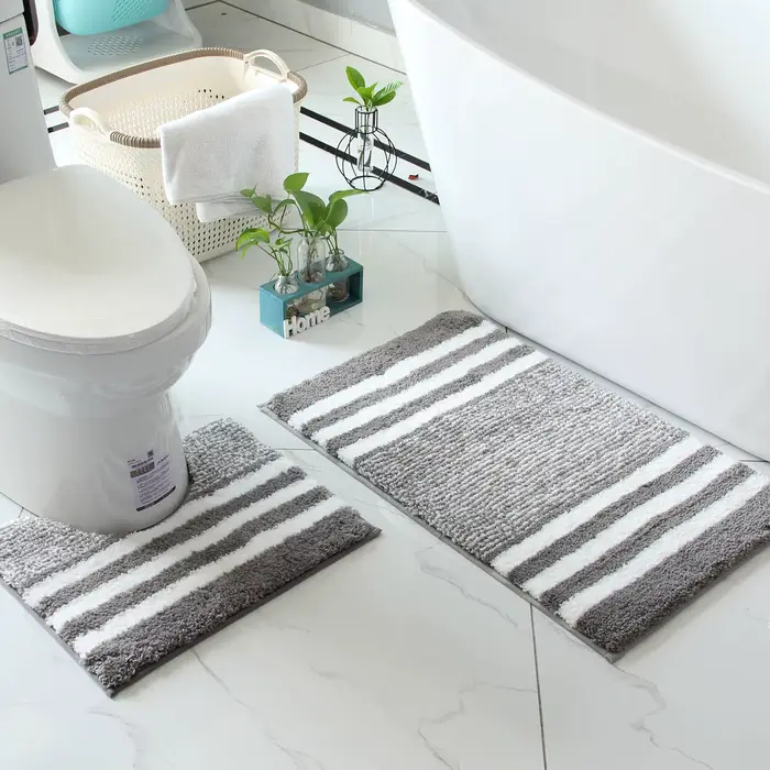 Ensemble de tapis de salle de bain rayé en microfibre