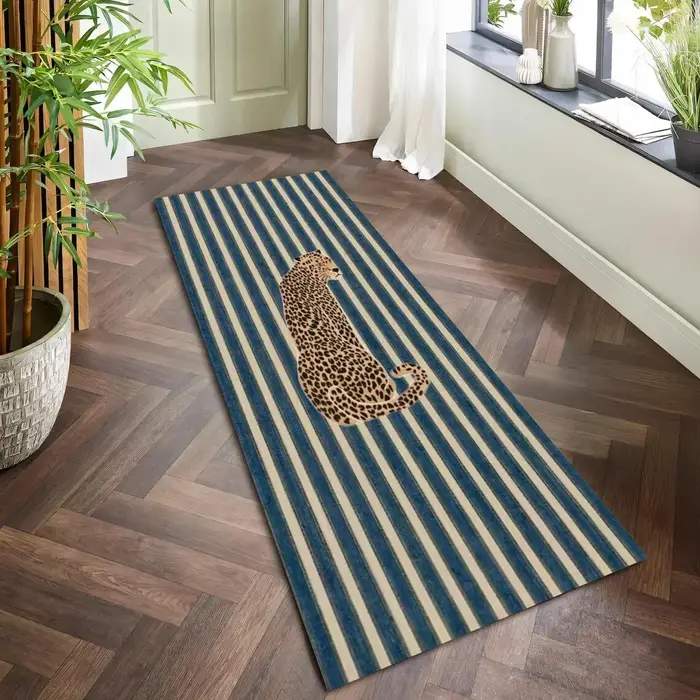 Tapis de couloir moderne à motif léopard