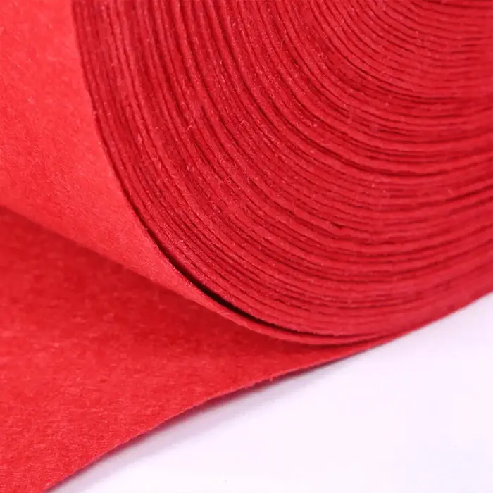 Tapis rouge pour mariage