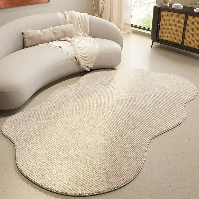 Tapis de salon irrégulier