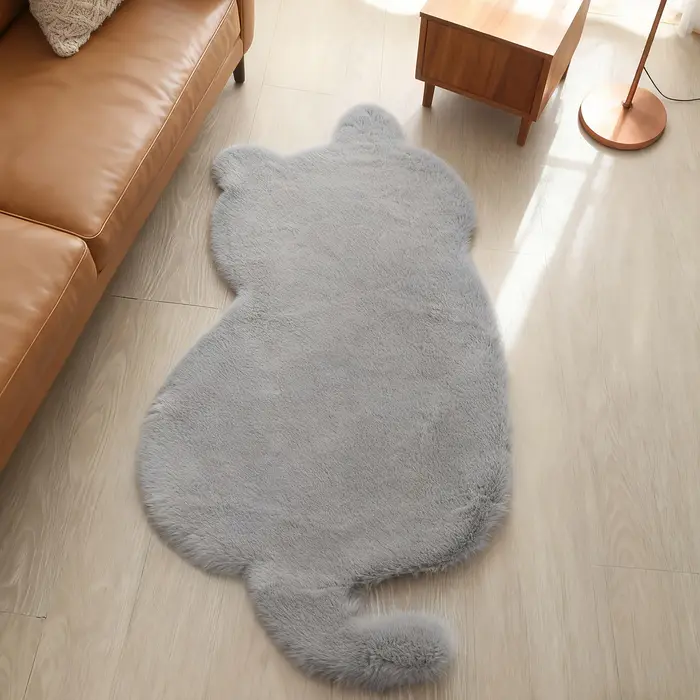 Tapis en fausse fourrure de lapin en forme de chat