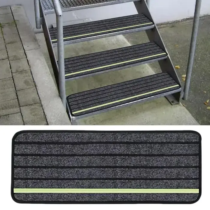 Tapis auto-adhésif antidérapant pour marches d'escalier de camping-car