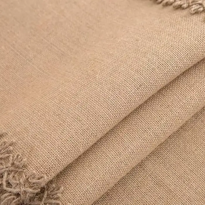 Chemin de Table en Jute Naturel avec Glands