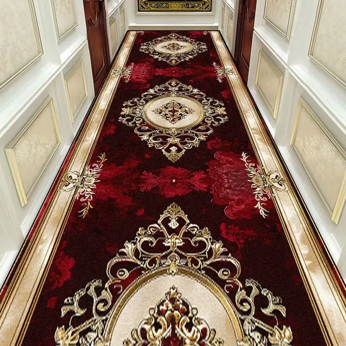 Magnifique tapis de couloir Long européen rétro