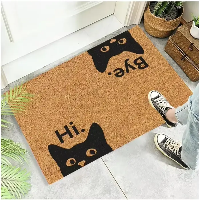 Tapis chat noir