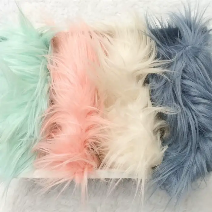 Petit tapis en fausse fourrure de 31,5 po x 19,7 po - Couverture de bébé en fausse fourrure pour séances photo de nouveau-nés -Couverture de rembourrage de panier--Ingaント