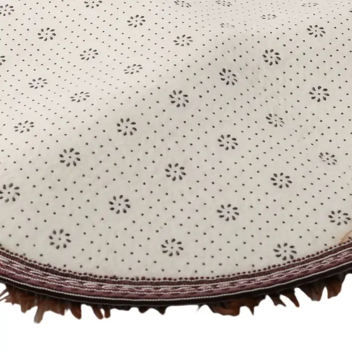 Tapis Shaggy super doux avec support antidérapant sécurisé adapté à plusieurs espaces intérieurs tels que les salons et les chambres à coucher