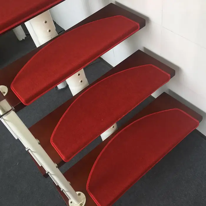 Polymères de marche d'escalier doux