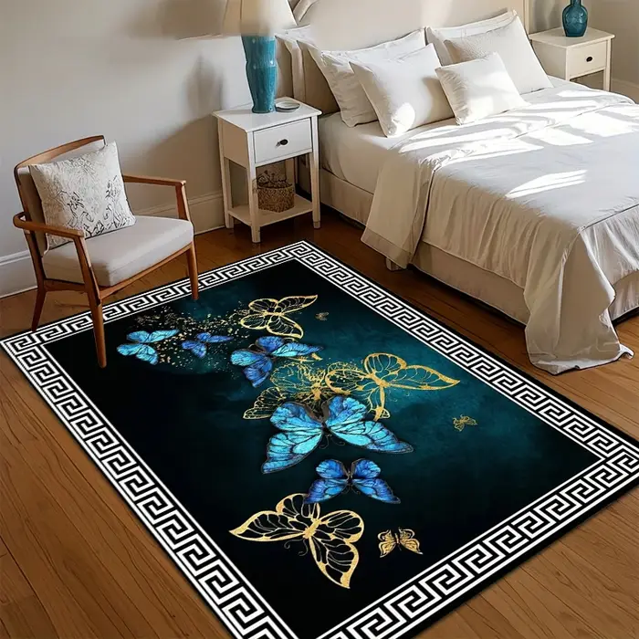 Tapis de salon bleu sarcelle et doré à motifs papillon grecs
