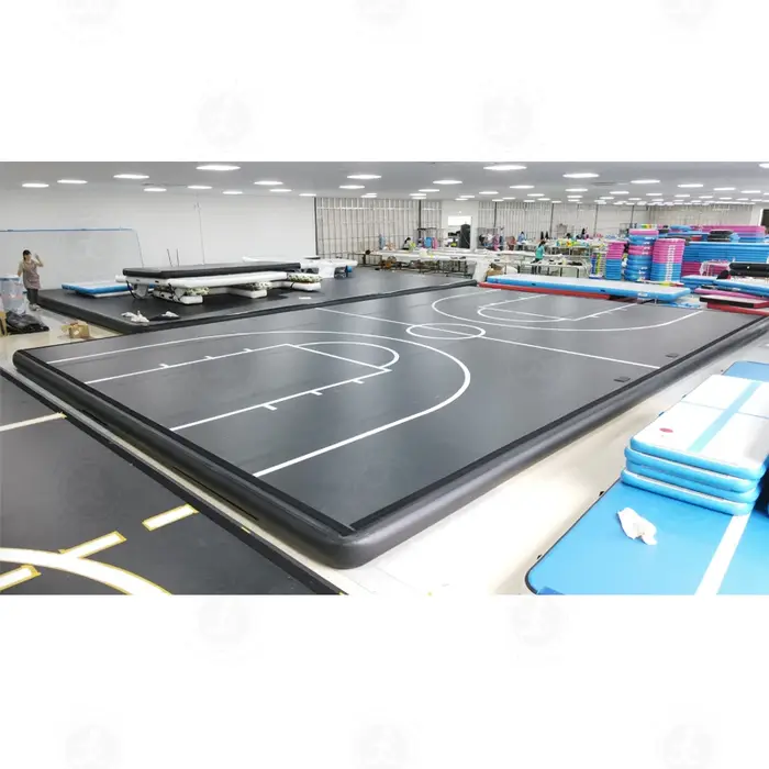 Tapis de terrain de basket-ball gonflable noir