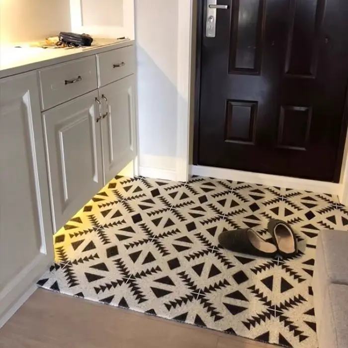 Le tapis de porte d'entrée peut être nettoyé