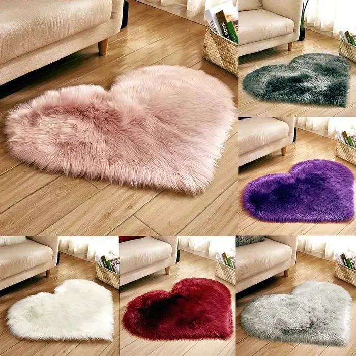 Tapis en fausse fourrure en forme de cœur pour chambre à coucher