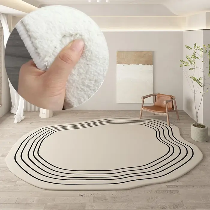 Tapis rond irrégulier en peluche